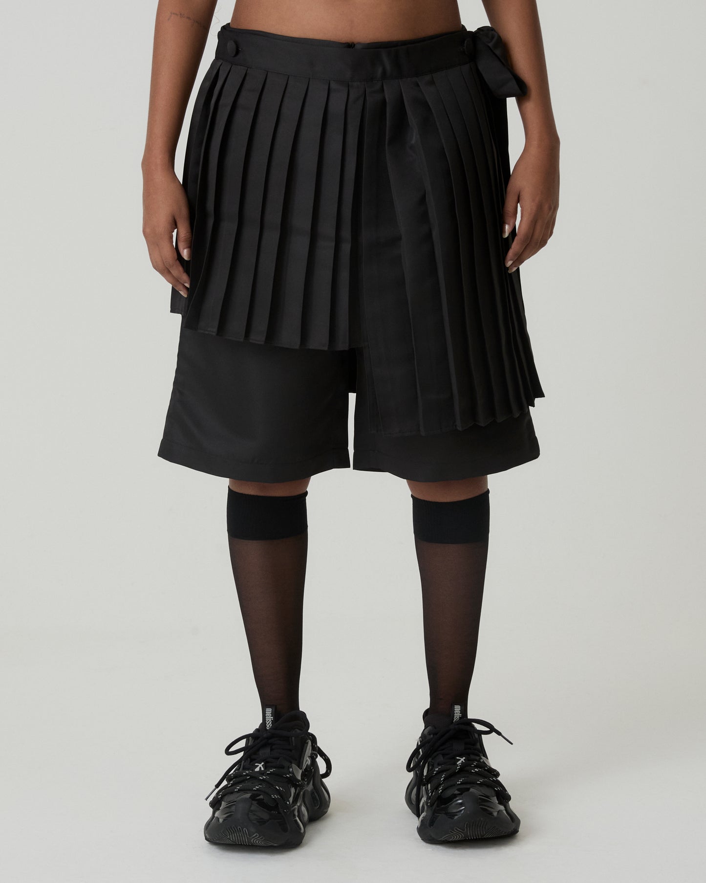 Shorts Saia Lily preto