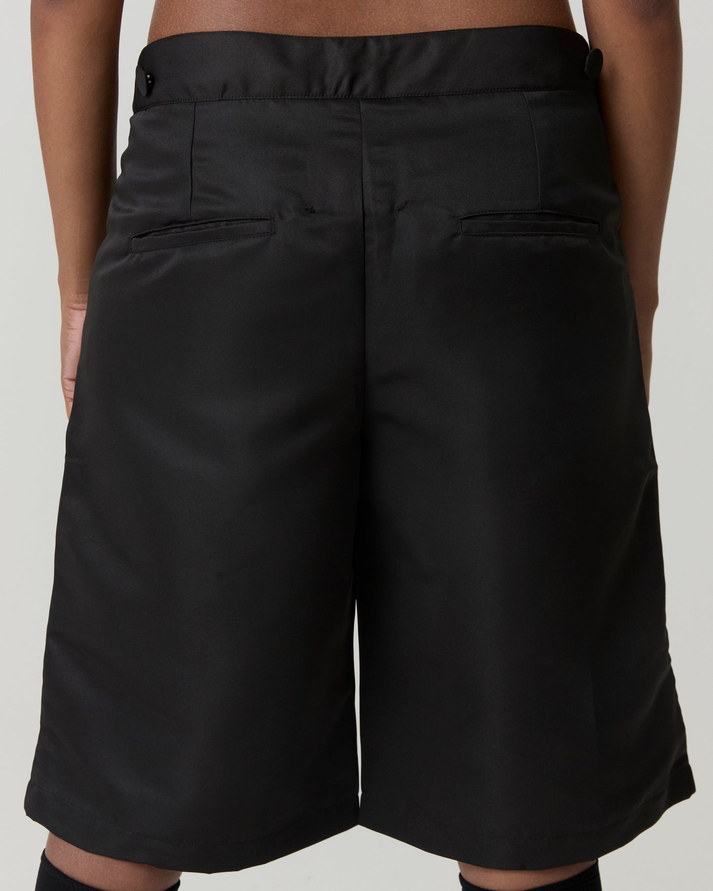 Shorts Saia Lily preto