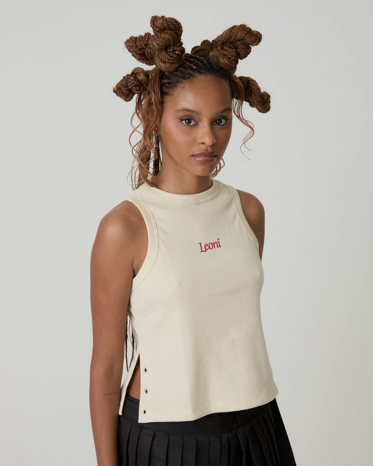 Baby top leoni areia