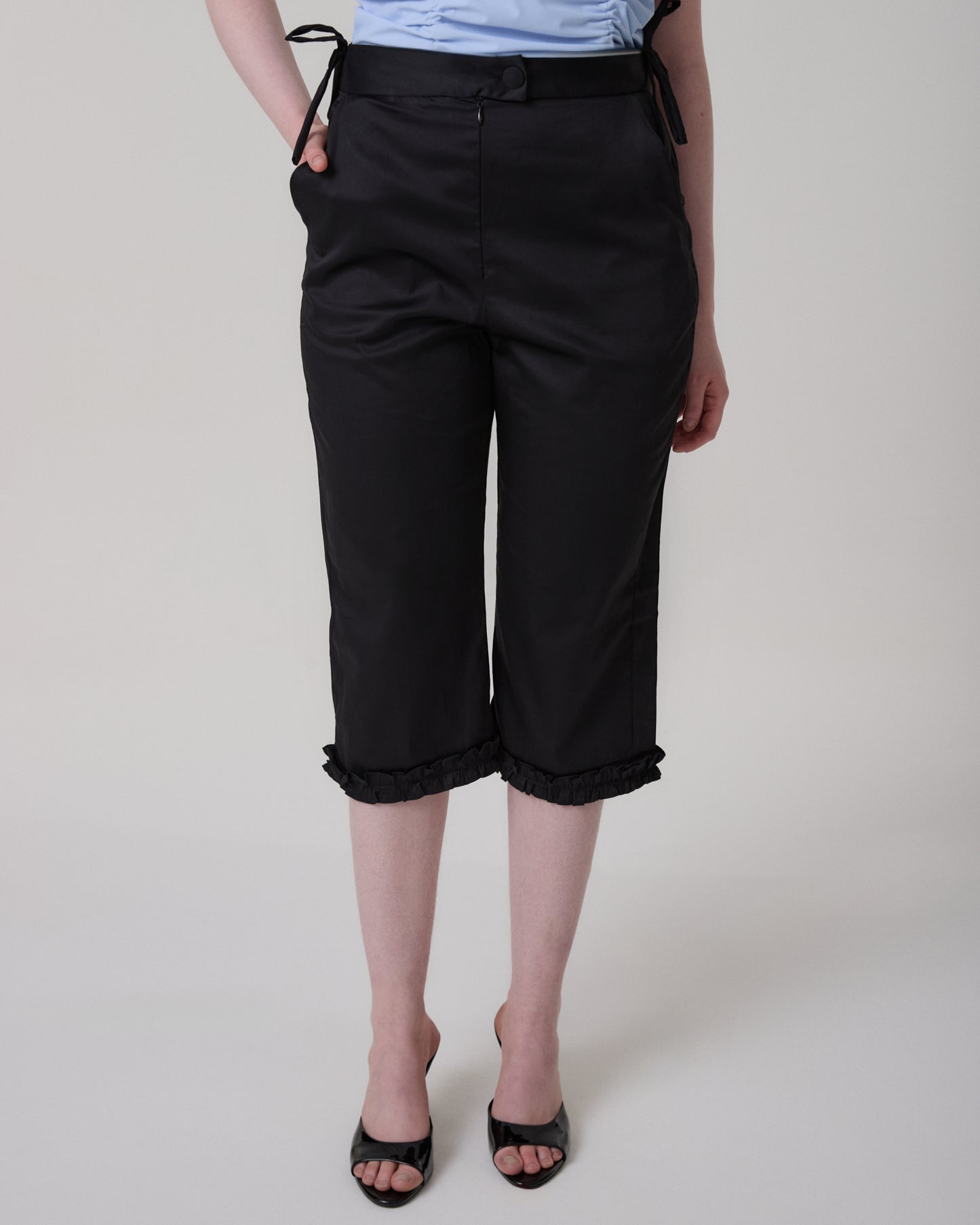 CALÇA CAPRI MARGOT PRETO