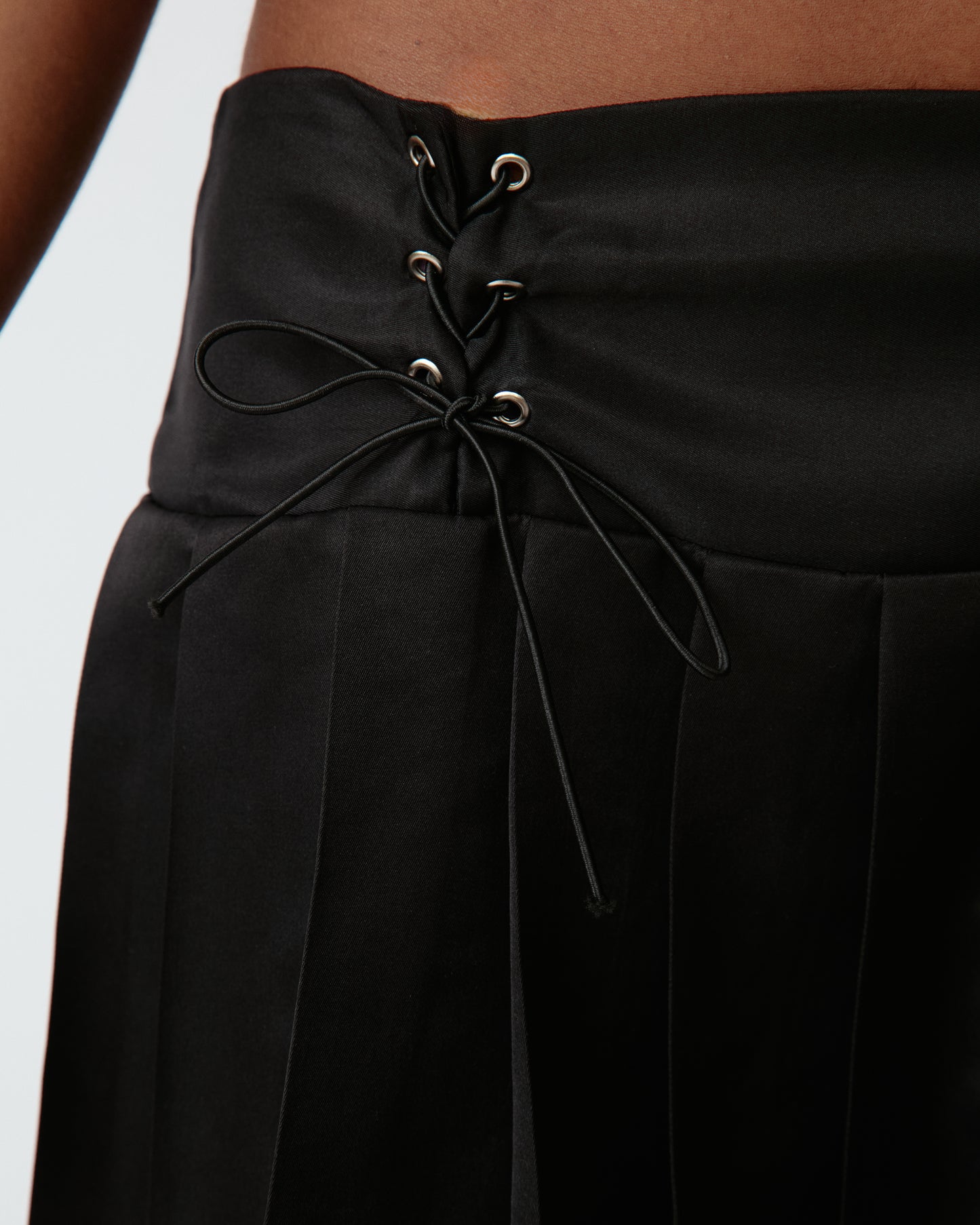 [PRÉ-VENDA] MINI SAIA AGNES PRETO