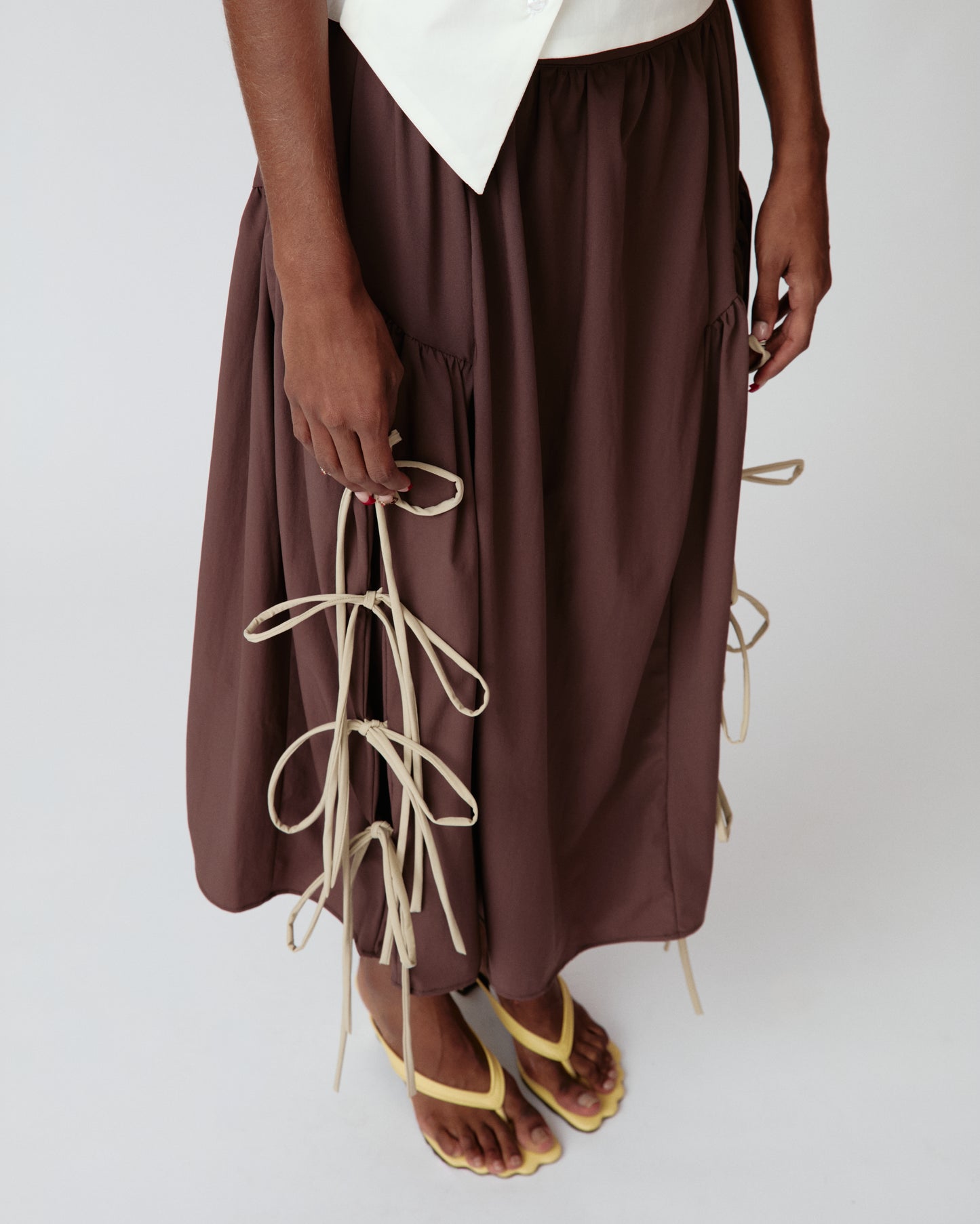 [PRÉ-VENDA] SAIA MIDI LIZZY MARROM